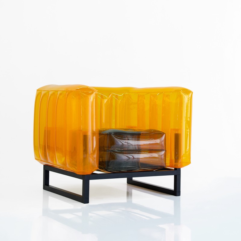 Yomi armchair two-tone - Black - Orange