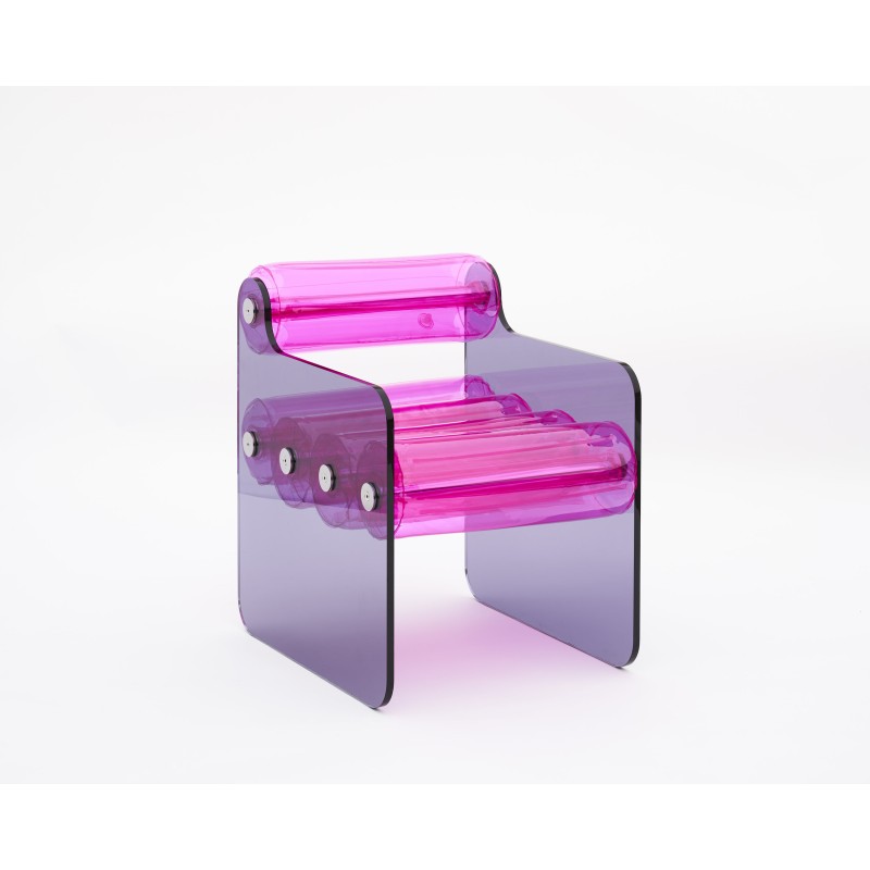 MW04 pink armchair