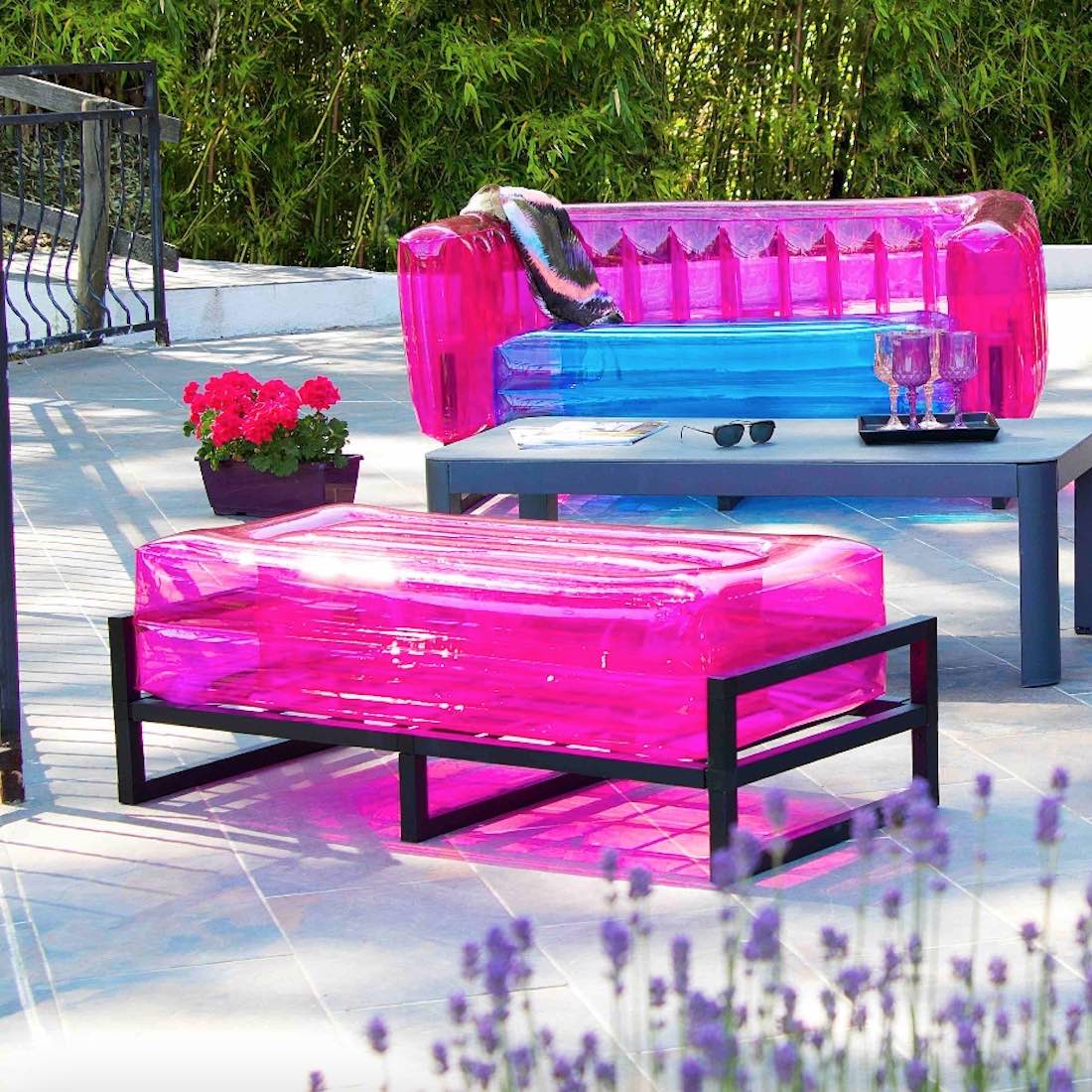 Bench and pouf